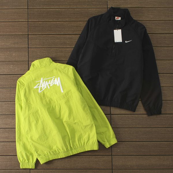 CHAQUETA NIKE X STUSSY WINDRUNNER