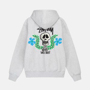 SUDADERA CON CAPUCHA Y CREMALLERA CON ESCUDO DE CALAVERA