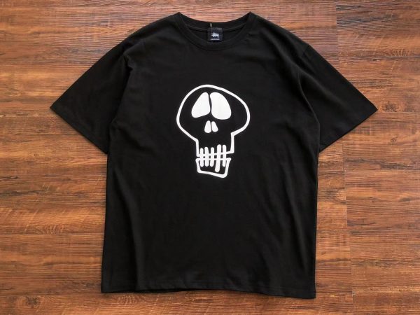 CAMISETA STUSSY NEIGHBORHOOD CALAVERA NEGRA