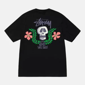 Camiseta con escudo de calavera negro