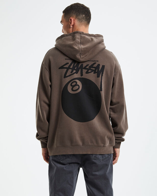 Cómo combinar tu sudadera con capucha Stussy como un profesional